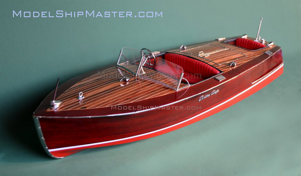 CHRIS CRAFT RACING RUNABOUT