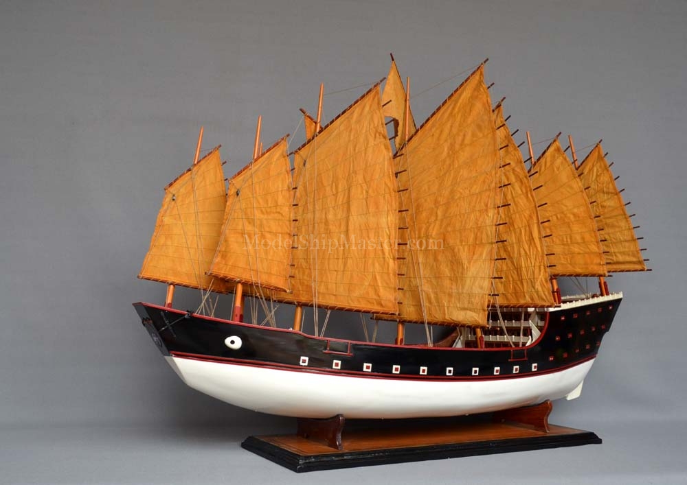 treasure ship model