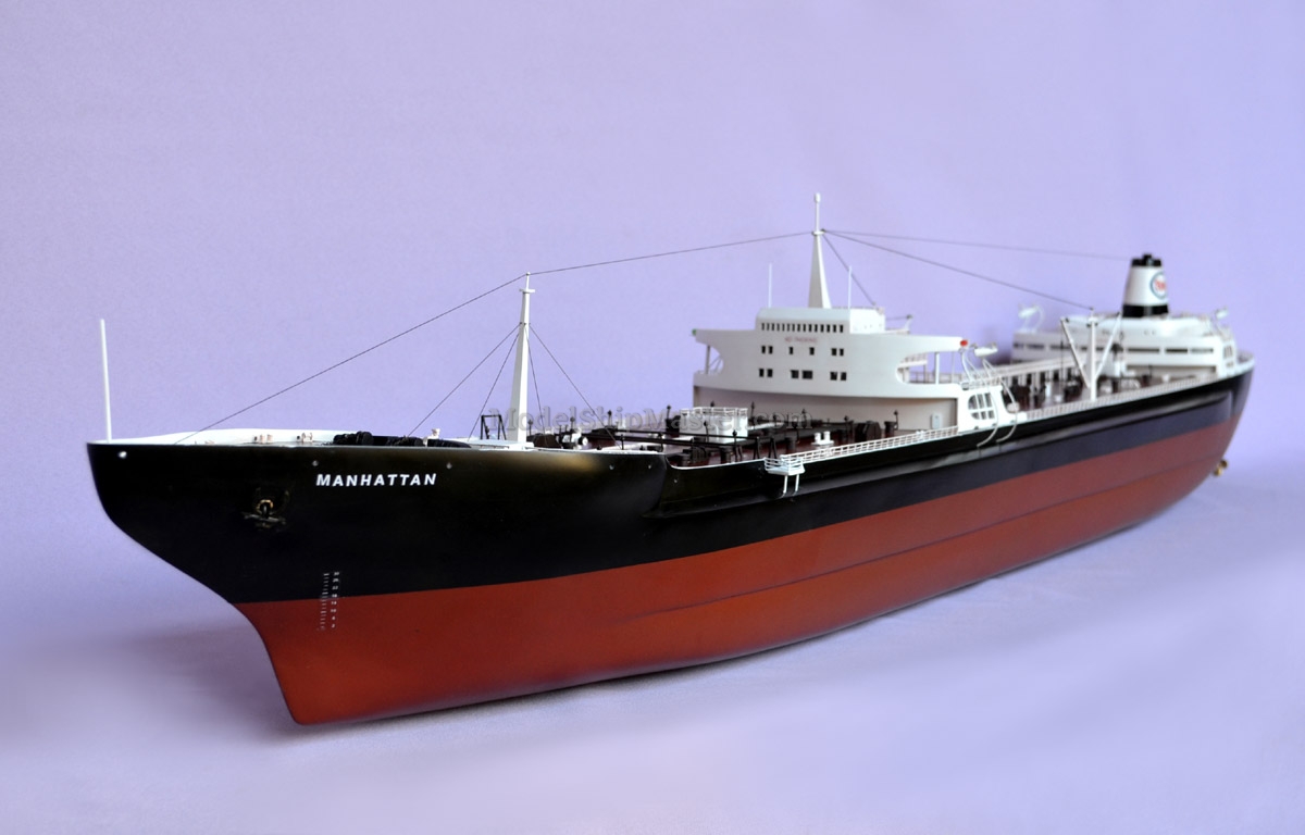 Manhattan ice breaker