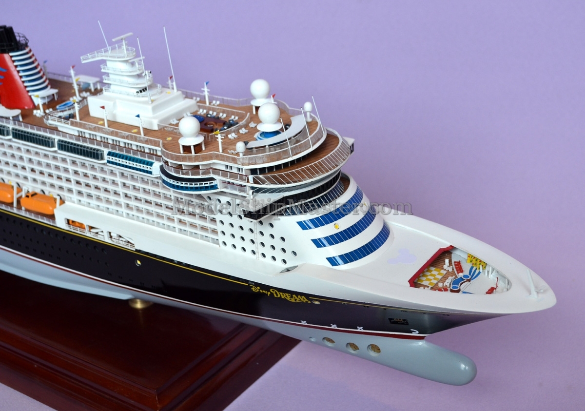 mini cruise ship toy