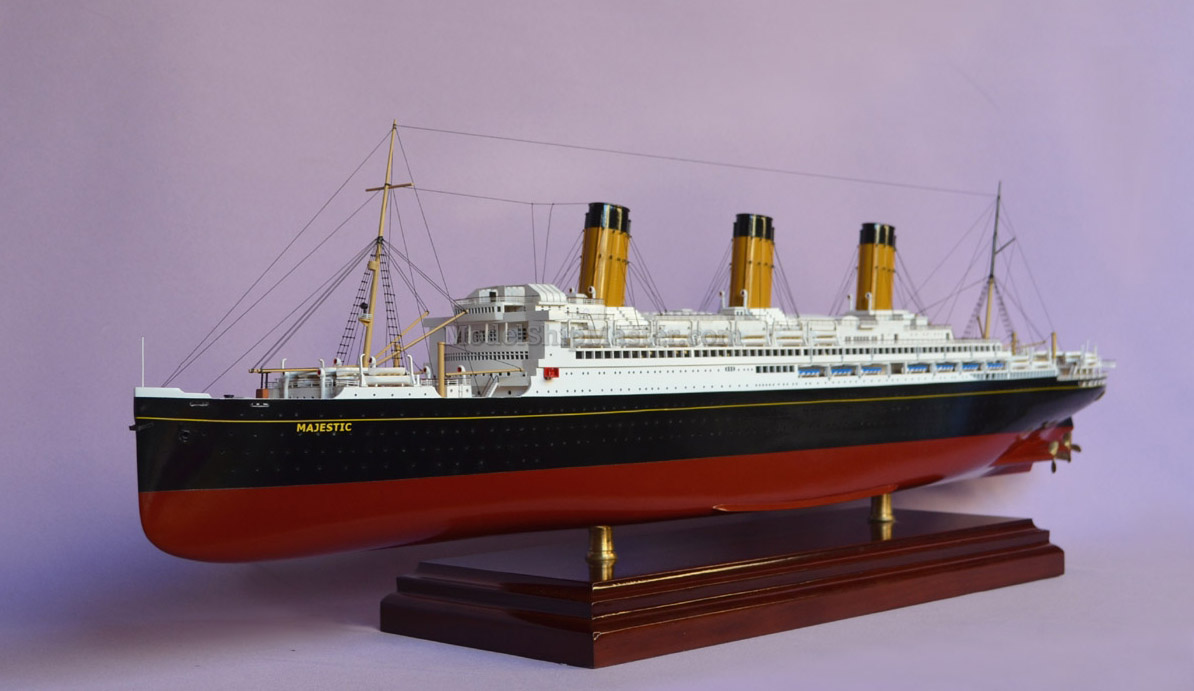 RMS Majestic White Star Ocean Liner Handmade Wooden Ship Model 38" Scale 1:300 