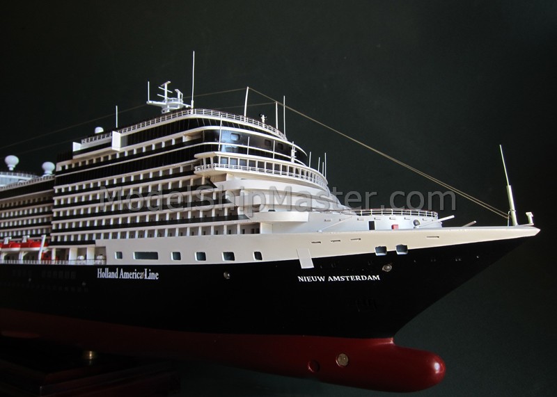 Nieuw Amsterdam Signature class