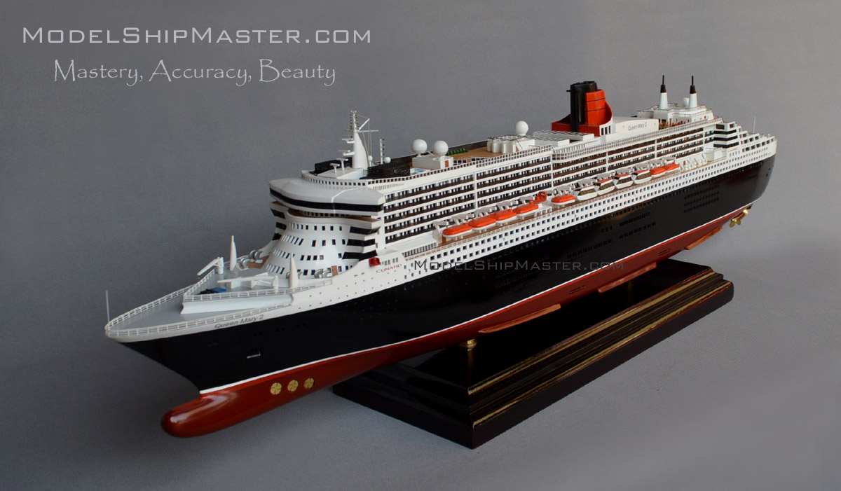 Queen Mary 2 model