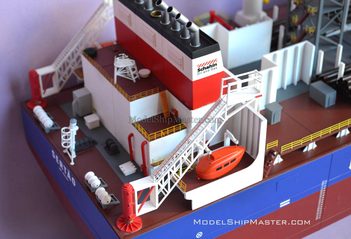 SERTAO Drillship model