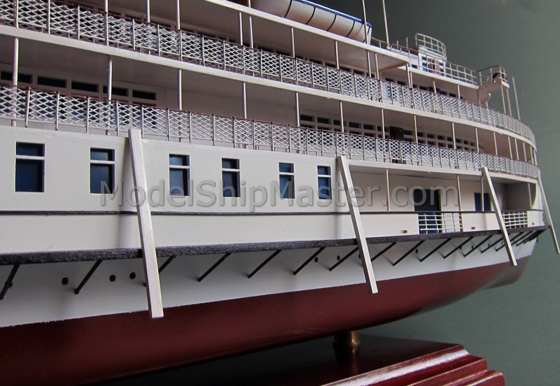 SS Canadiana model