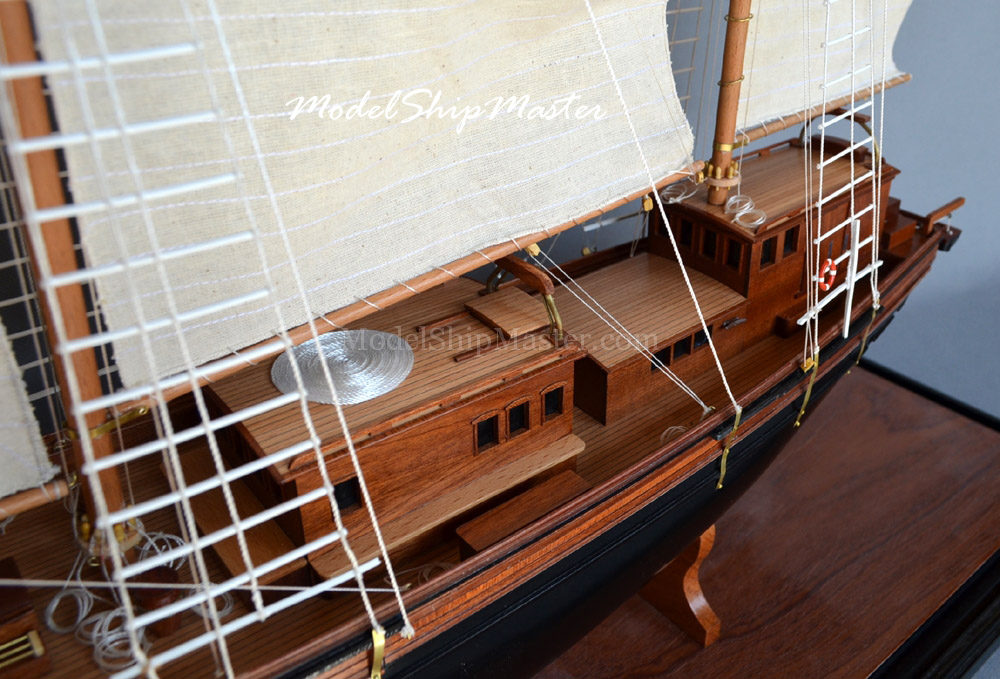Rafael Verdera ship